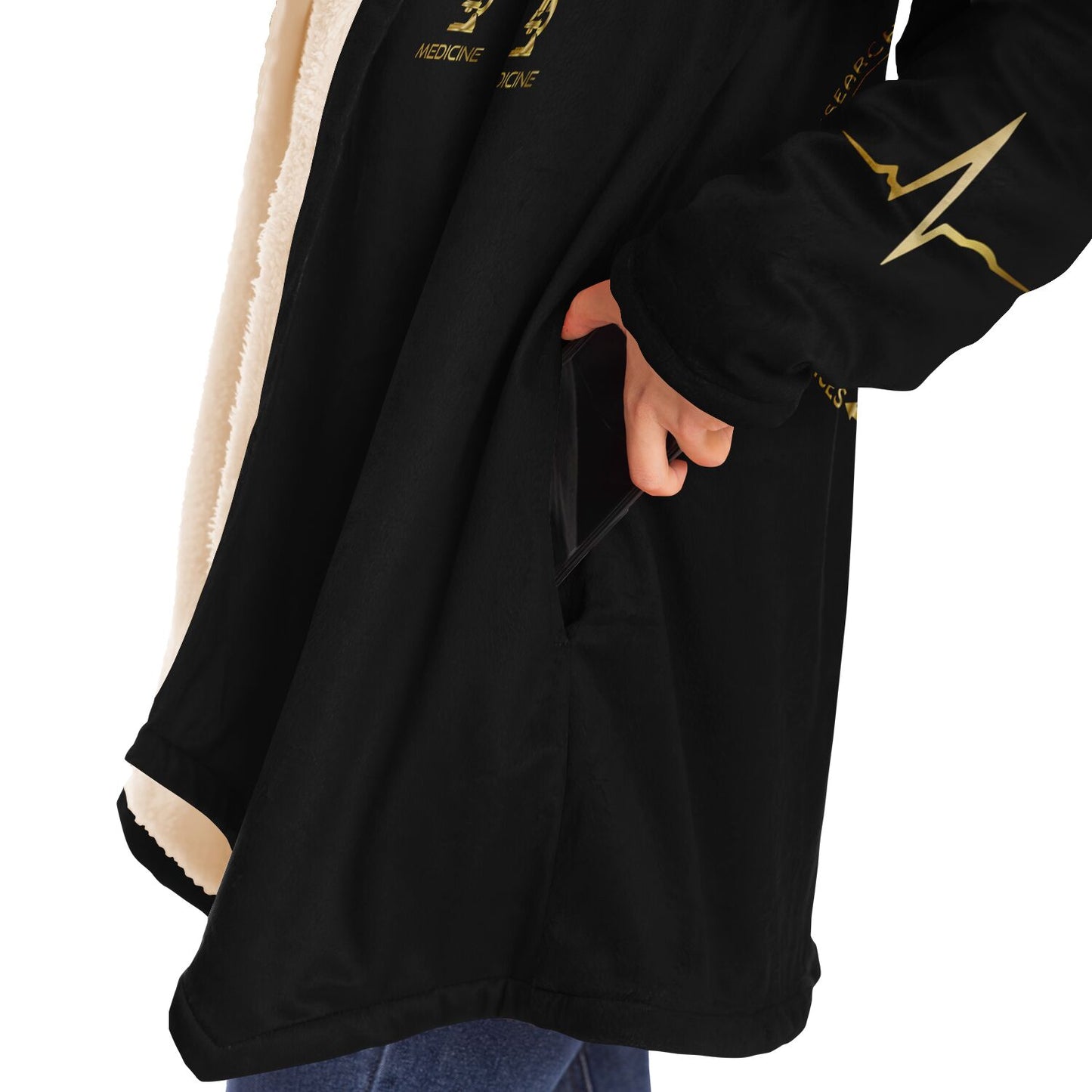 Labyrinth Cloak (Gold)